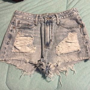 S.o.n.g shorts